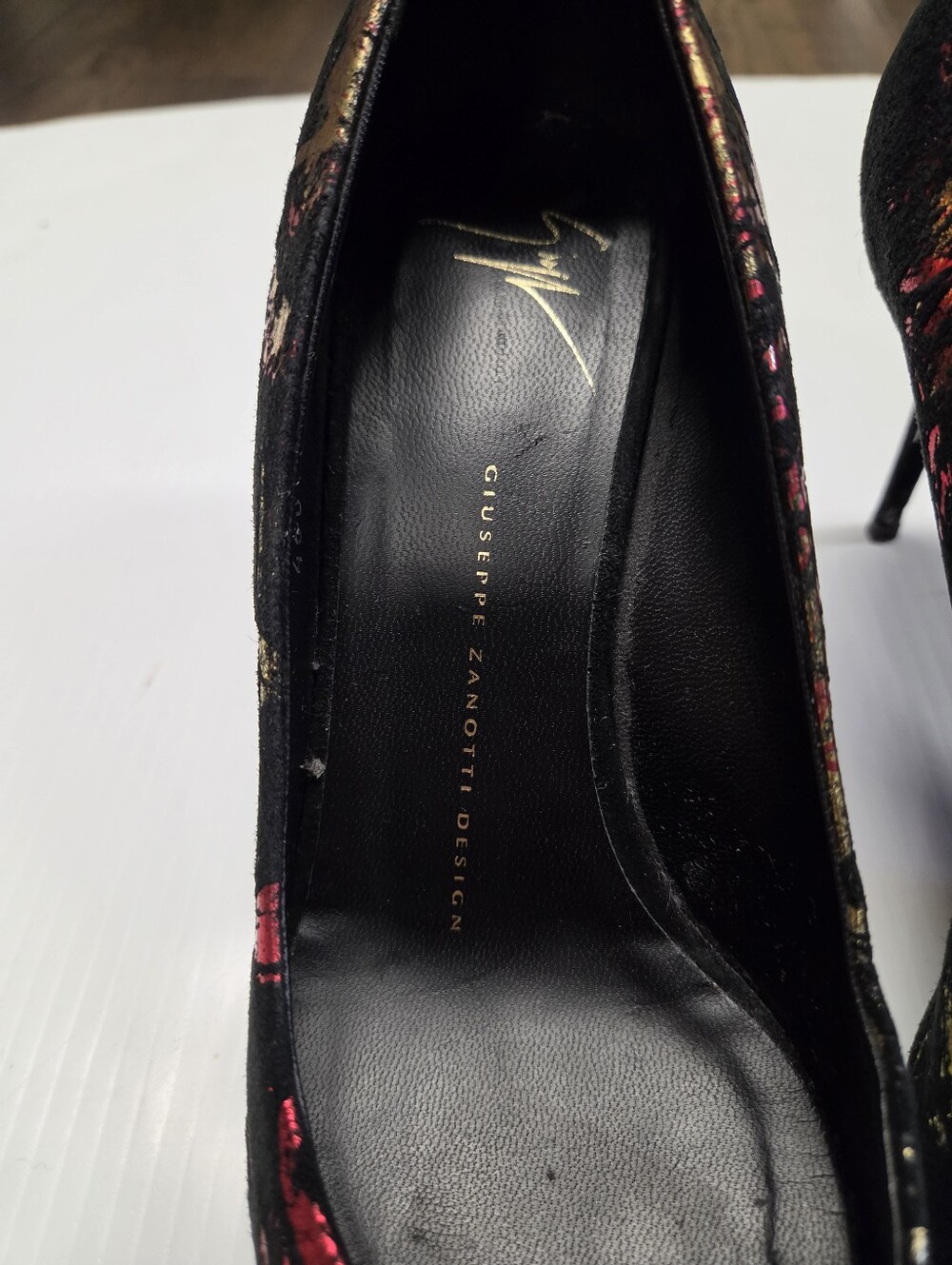 Giuseppe Zanotti Black Velvet Red & Gold Metallic Firework Pumps Stiletto Sz 39 - Picture 5 of 11